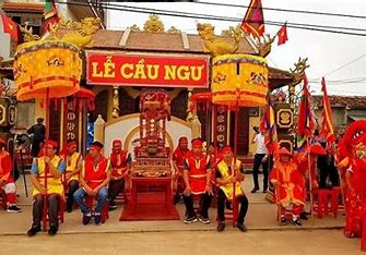 Top 6 Lễ Hội Ở Huế Bạn Không Thể Bỏ Qua Khi Tham Quan